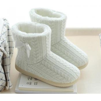 Pantoufles courtes confortables pour femmes