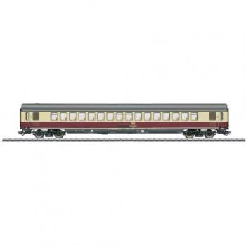 Märklin H0 Schnellzugwagen Apmz 121 DB