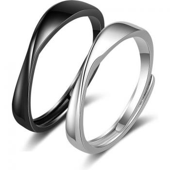 Minimalist Mobius Couple Ring