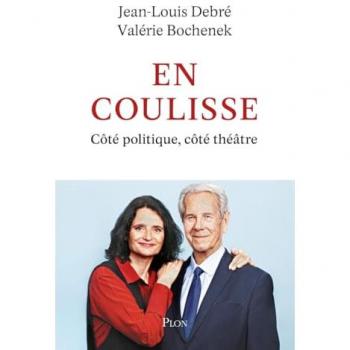 En coulisse (Broché)