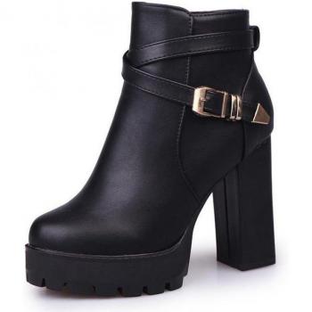 Bottes en cuir avec talons hauts et boucle zippée pour femme