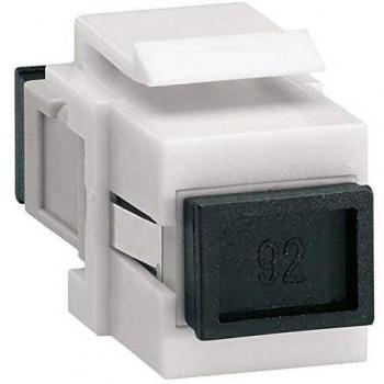 Adattatore MiniDP‑DisplayPort Hager VZ10DS con Alloggiamento Nero