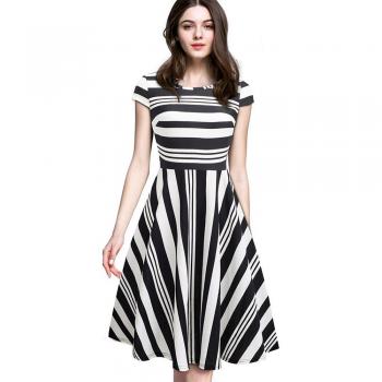 Fiche de Style BtyA153 – Robe Vintage