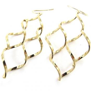 Golden Lily Earrings – M8968 Collection