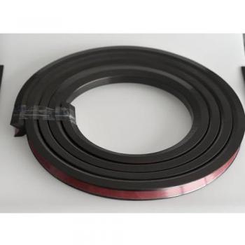 Paraspigoli angolari Knuffi® tipo AA 1 rotolo da 5 m colore nero