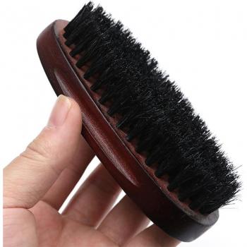 Cepillo de barba de bambú con masaje