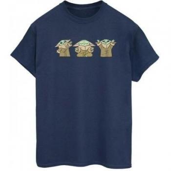 Ladies' The Mandalorian Grogu Poses T-Shirt