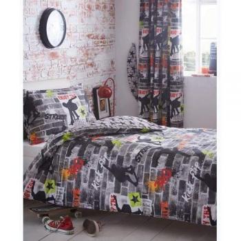 Kidz Club Teenagers Bed Set Skateboards and Graffiti Grey