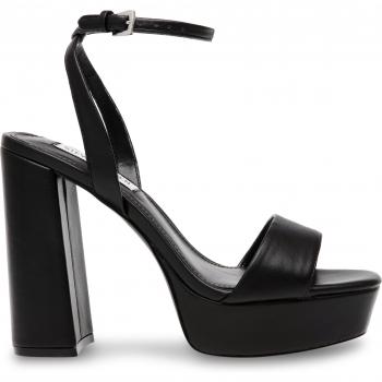 Lessa de Plata: Sandalia con Pulsera y Tacón Bloque – Steve Madden
