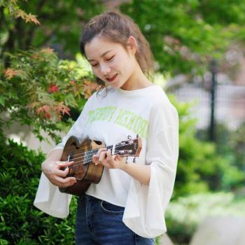 Ukelele Hawaiano de 4 cuerdas