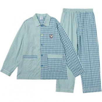 Conjunto de ropa de dormir a cuadros con cárdigan