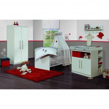 Maren Komplett‑Set für das erste Zimmer – Bett, Wickelstation, Kleiderschrank