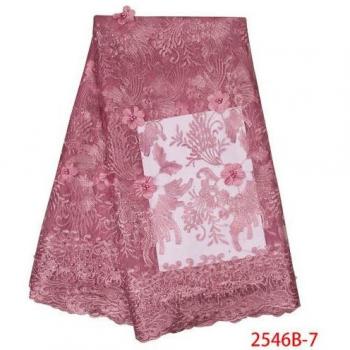 Ropa de Fiesta con Motivo Floral Africano