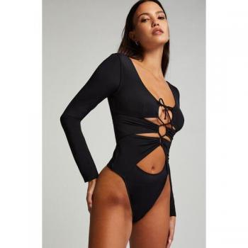 Estilo Kiki en Negro Hunkemöller