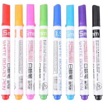 Marqueurs colorés pour graffiti sur tableau blanc