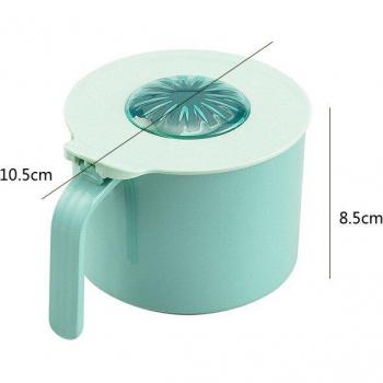 Cute Kitchen Salt and MSG Dispenser