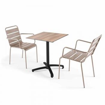 Ensemble de mobilier extérieur Oviala chêne foncé et fauteuils taupe