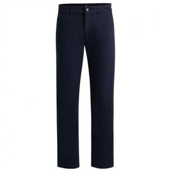 BOSS Orange Chino mit Gürtelschlaufen in Marine