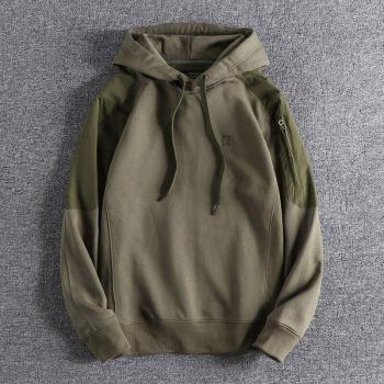 Joven Capucha 0641