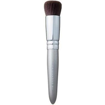Radiant Velvet Foundation Pad
