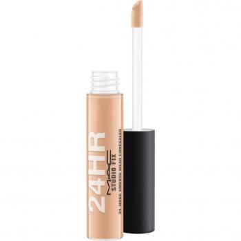 Corrector líquido Studio Fix de M.A.C.