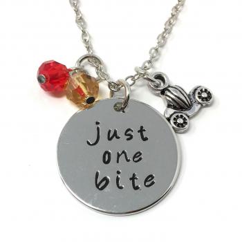 18″ Cadoline Apple Poison Silver Necklace