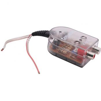 Interfaz de Audio Estéreo para Vehículos