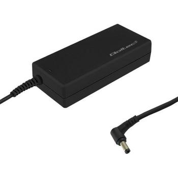 Bloc alimentation Qoltec 30 W 15 V 2 A 5,5 × 2,5 plug‑in