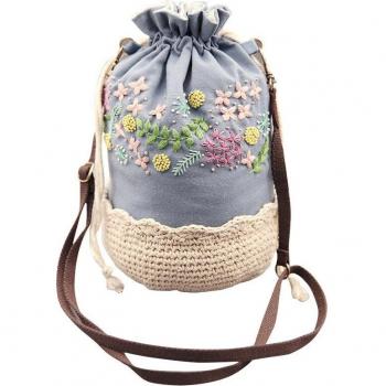 Chinese Style Needlework Coin Purse