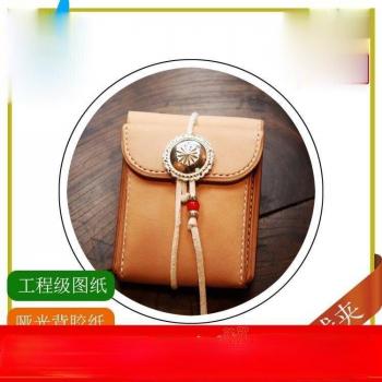 Kurze Clip-Tasche aus gegerbtem Leder