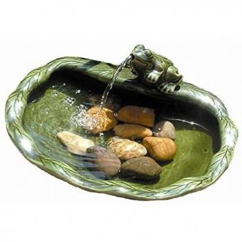 Green Ceramic Frog Solar Fountain Feature