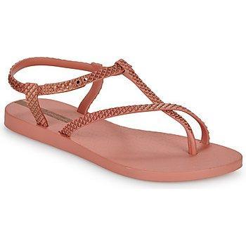 Ipanema Women's Wish Sandal in Pink