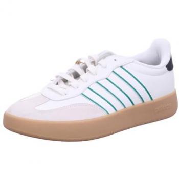 Zapatilla Barreda con Toque Verde y Beige adidas