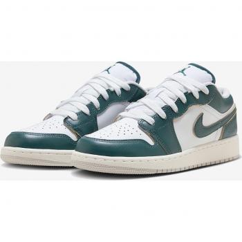 AJ1 Low Green School Kicks by Jordan Size 4