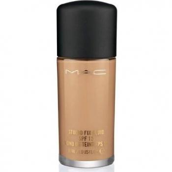 M.A.C Foundation Studio Fix Fluid SPF 15