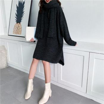 EAM Women's Round Neck Long Sleeve Knit Dress with Scarf