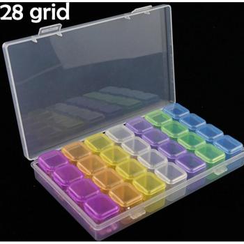 8/28/56 Lattice Design Craft Organizer
