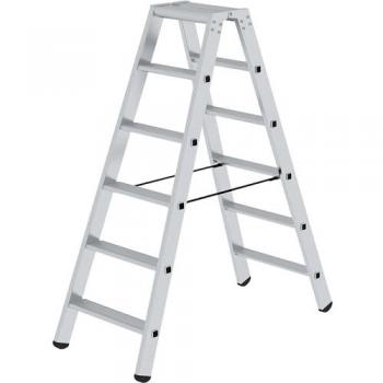 Escalera tipo tijera Eurokraft Pro, modelo 945319, peldaños planos