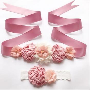 Accesorio Boda: Cinturón de Seda con Motivo Floral