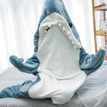 Tiburón Cálido Hoodie