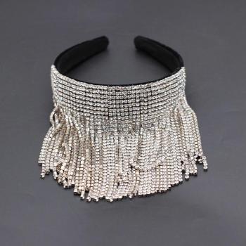 Gland Baroque à Perles Étincelantes