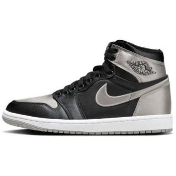 Jordan WMNS AIR JORDAN 1 RETRO HI OG black taglia 40,5