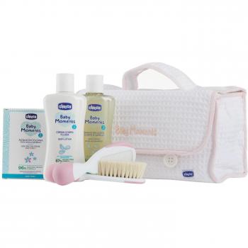 CHICCO BABY MOMENTS BEAUTY MANIGLIA ROSA BAGNO DELICATO CORPO-CAPELLI PELLI DELICATE 200 ML + CREMA CORPO PELLI DELICATE 200 ML + ACQUA DI COLONIA BABY SMELL PELLI DELICATE 100 ML