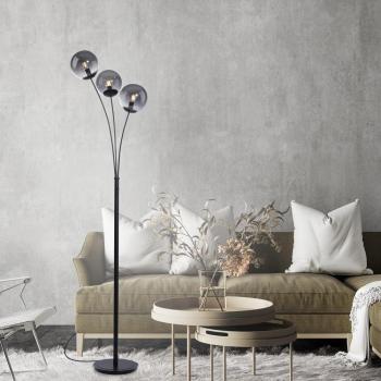 Chic Widow 3-Glass Shade Floor Light