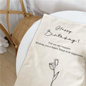 Tulpenserviette‑Hintergrund aus Han Feng – Modernes Dekor‑Tuch