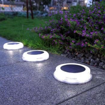 12 LED Solar Powered Outdoor Lights
