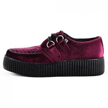 T.U.K. Viva High Velvet Burgundy Sneaker – EU 41, Damen