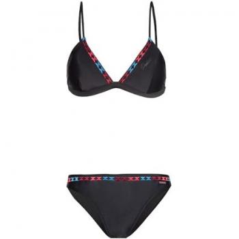 Protest Bikini Lovino