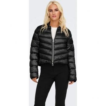 ONLVEGA QUILT Short Life Jacke – Unifarbenes Steppmaterial in XS