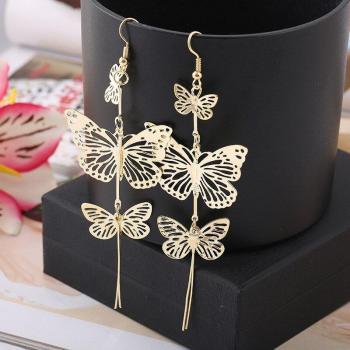 Boucles d'oreilles à clip papillon avec pampille